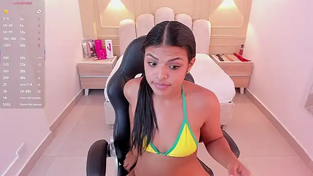 LISAPALMER7's Live XXX Chat