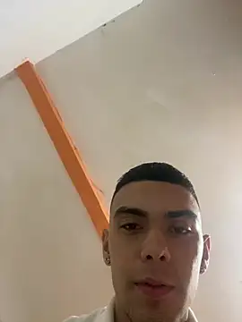 Show modela Teo_Rave na web-kameri