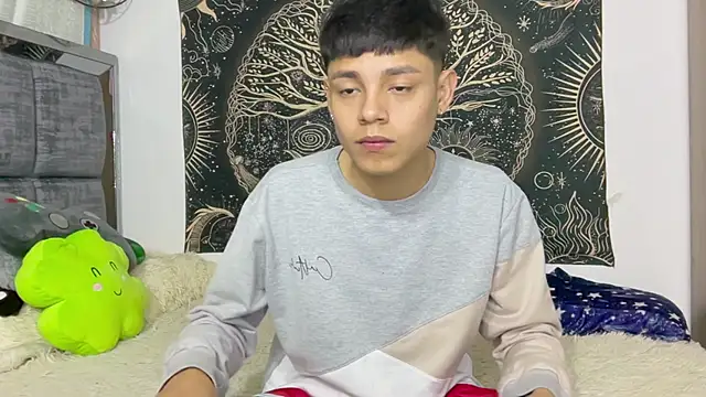 Andy_Belier23 – Naživo XXX chat