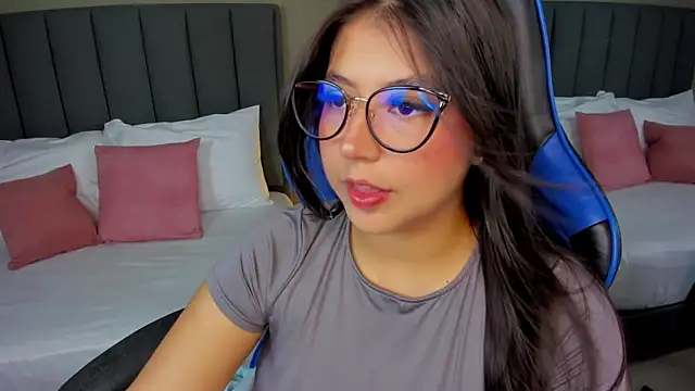 anagil_ Chat XXX in diretta