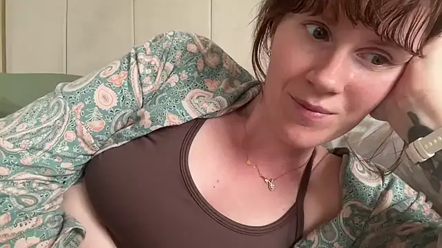 redheadrosie69 Live XXX Chat