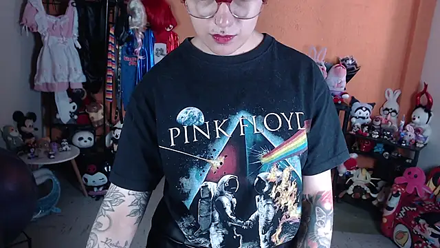 MissMiia2 Chat XXX live