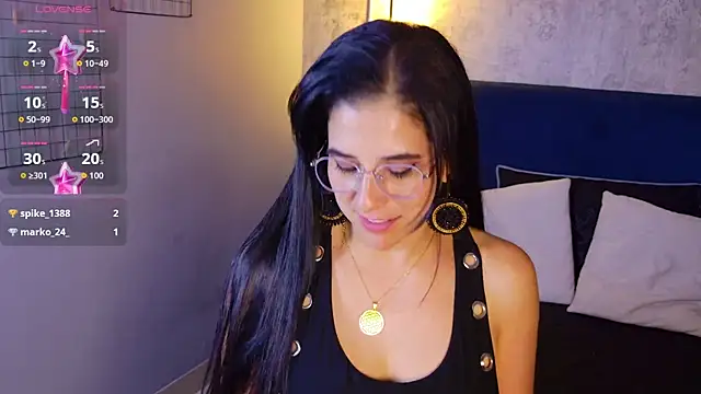 Sunny_River Live XXX-chat