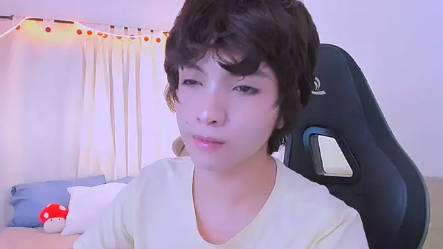 Sweet_Allan 即時 XXX 聊天