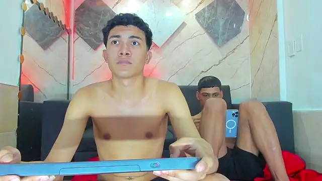 Yeff_26 – webcam-show