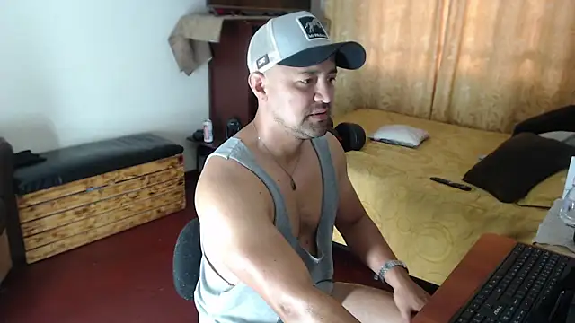 AlejoMoretti Live XXX-chat