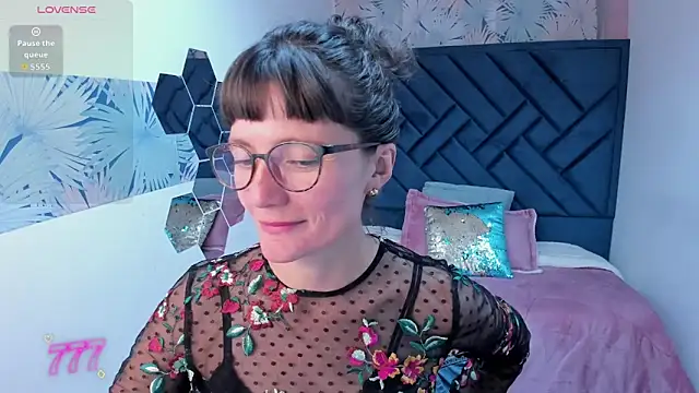 Valery_More__のライブXXXチャット