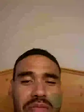 ReesesPns' Webcam Show