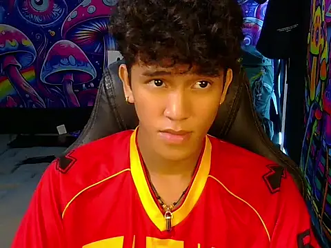 hugekenbigcock Pertunjukan Webcam