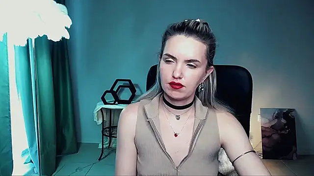 AliceSmite live XXX chat