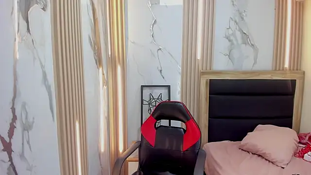 Chat soba uživo modela KATIAMOSS