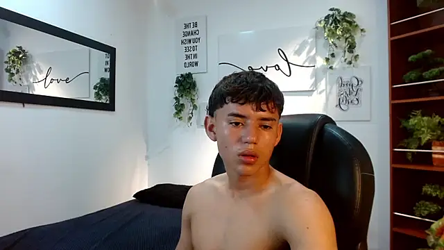 Chatroom XXX en direct de Ryan_grayx
