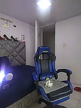 Živý XXX chat Shantey_Laurent