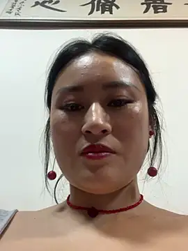 Yolanda9 Live XXX Chat