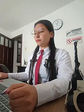 Queen_linda1 Show in webcam