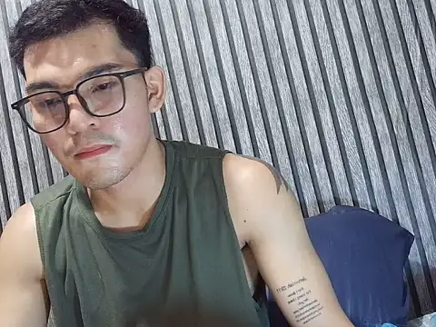 DivesOmnibus Pertunjukan Webcam