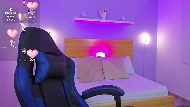צ'אט XXX בשידור חי של kitty_sweeety_