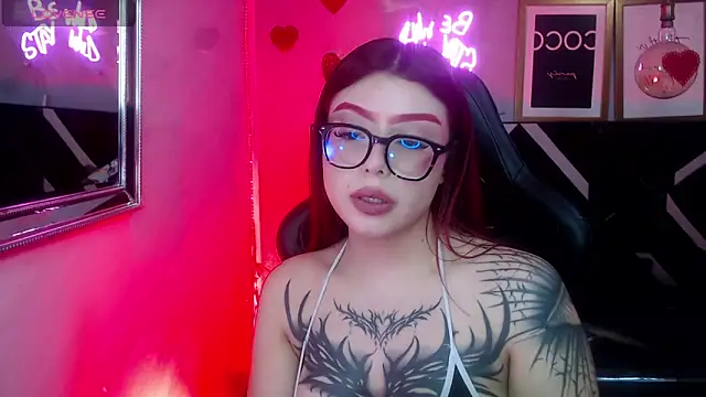 Red_Bunny_v Live XXX Chat