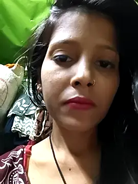Gud_girl_NiluのライブXXXチャット