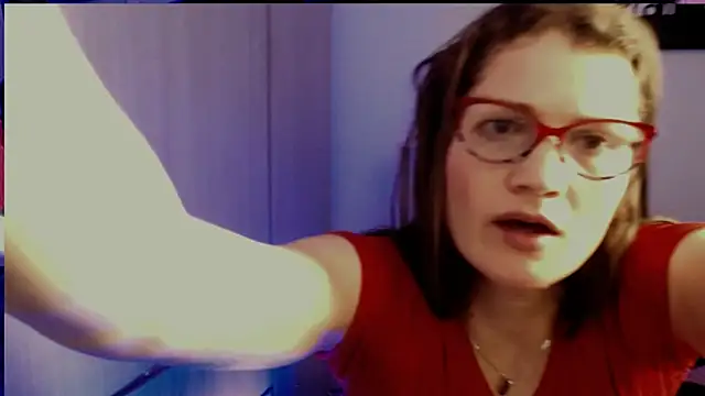 Camila-ventura – Naživo chatovacia miestnosť