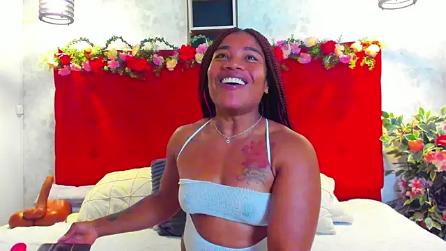 SilvannaFit's Webcam Show