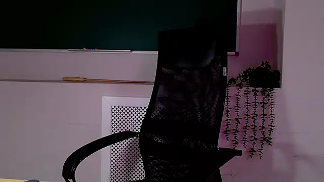 ClaireMathis Live XXX Chat