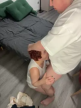 MrMrsRight Live XXX Chat
