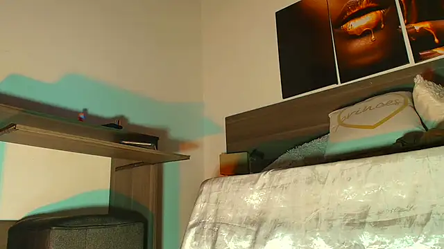 Mila_cams1_'s Live XXX Chat