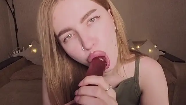 Chat +18 de ViolettaLopez ao vivo