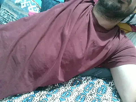 Precumboner 现场XXX聊天