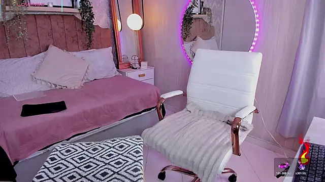 Anseru_ Adlı Modelin Canlı XXX Sohbeti