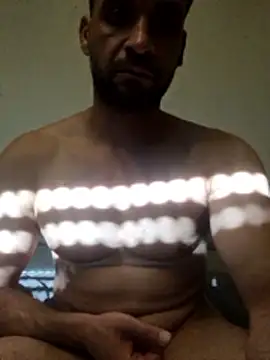 Chat XXX en directo de Maxi999-5