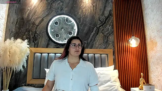 Živý XXX chat BellaPeers_