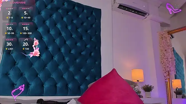 ZoeSantanna_ élő XXX-chatje