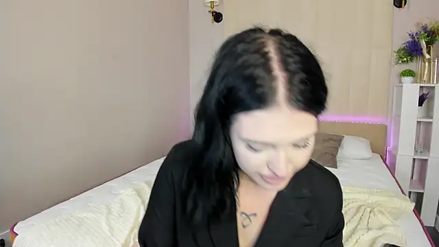 Jena_Mi1ler – Naživo XXX chat