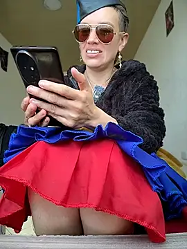 Chatroom XXX en direct de MARILYNMADELENAKOVANOVA