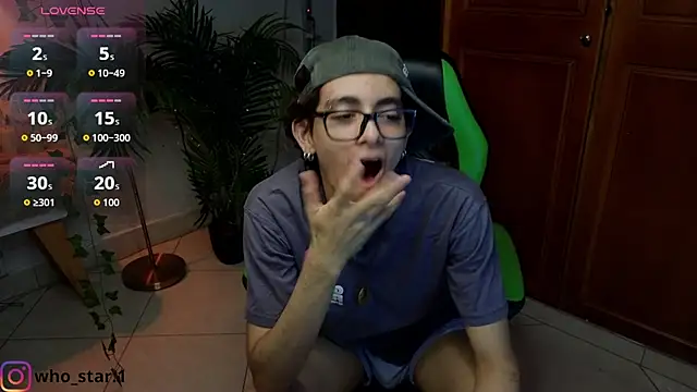 Matty_Sparkk Adlı Modelin Canlı XXX Sohbeti