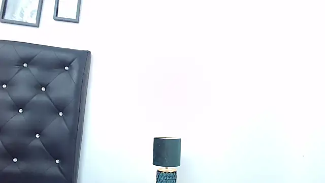 MidnightBella_ Chat XXX live