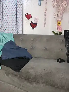Chat XXX ao vivo de Kuutar