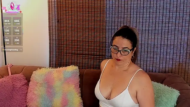 ariana_cross' Live XXX Chat