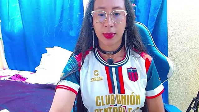 Chat +18 de Gia_leinn ao vivo