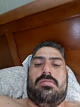Sexylobo831: διαδικτυακό σόου στην κάμερα