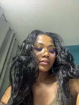 naya86's Live XXX Chat