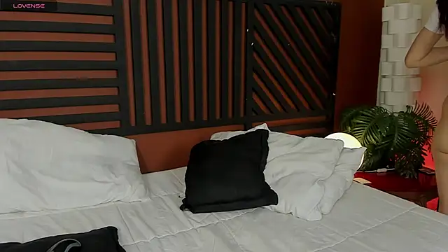 zoe_olsen__'s Live XXX Chat