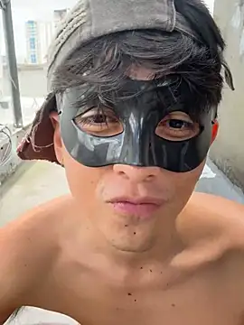Liam_Moss – Naživo XXX chat