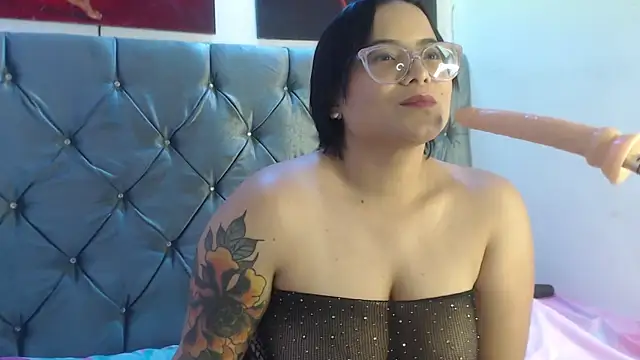 Chat XXX en directo de kiara78sweet