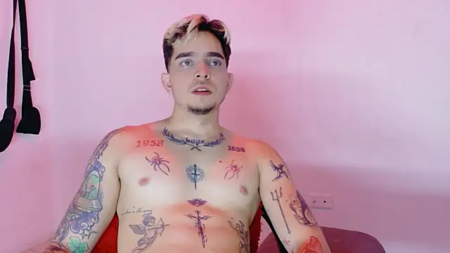 AliceandMax Live XXX-chat