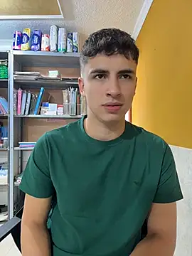 Chat XXX ao vivo de AdrianRinaldi