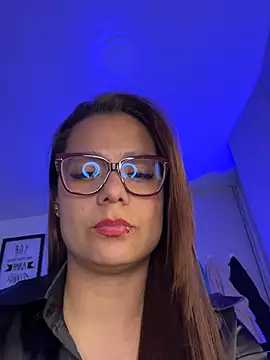 Pretty__Milf Cameră chat live