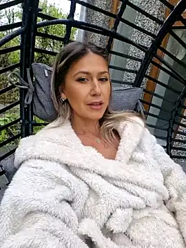 CelynaRoss Live XXX Chat
